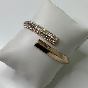 BCBGENERATION crystals hinge cuff bracelet EUC